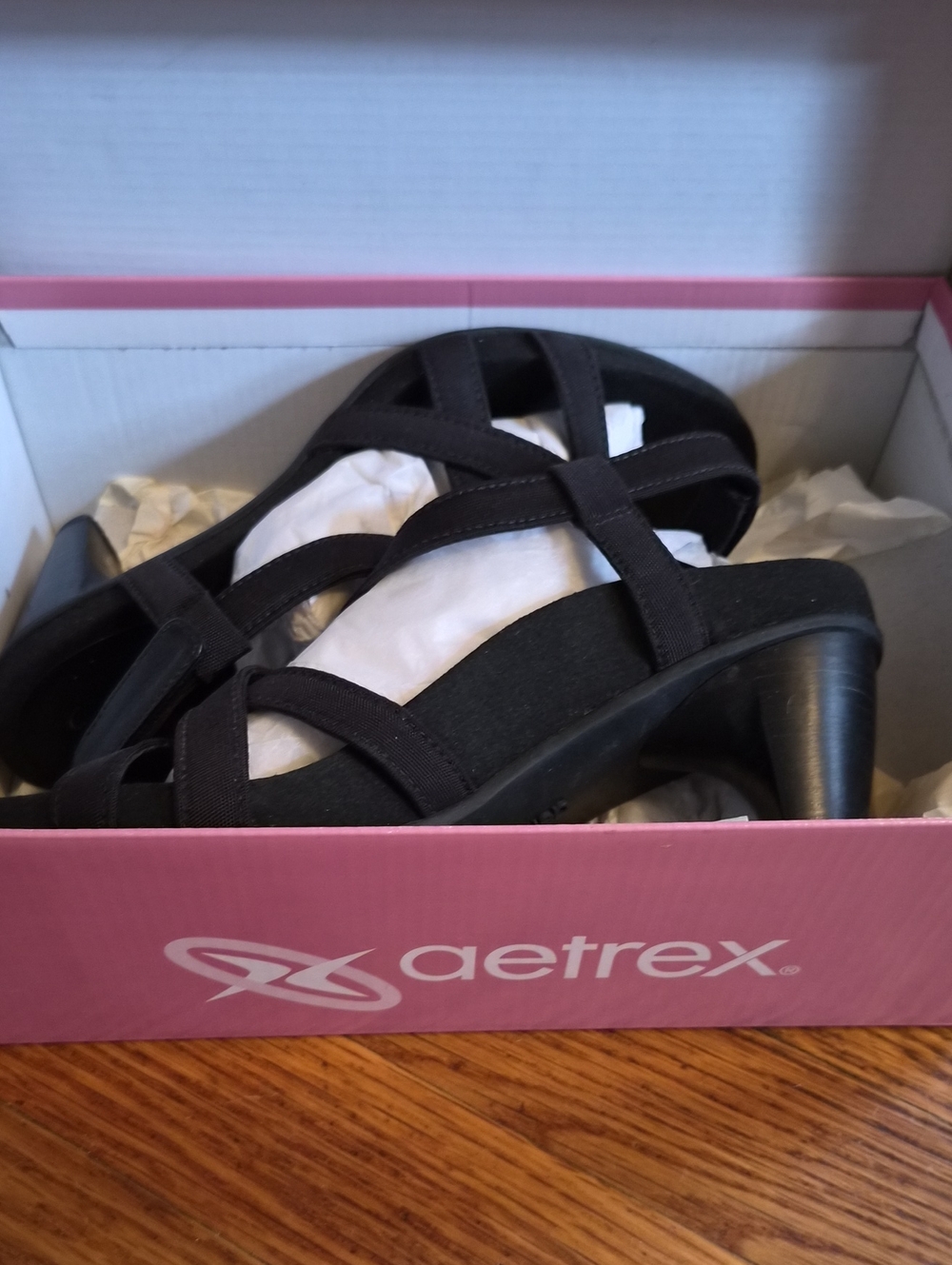 Aetrex Black Strappy Mid Heel Sandals